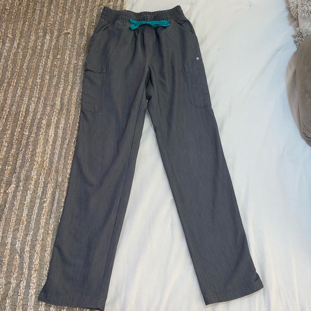 Figs Women’s Graphite Yola High Waisted Tall Skinny Scrub Pants